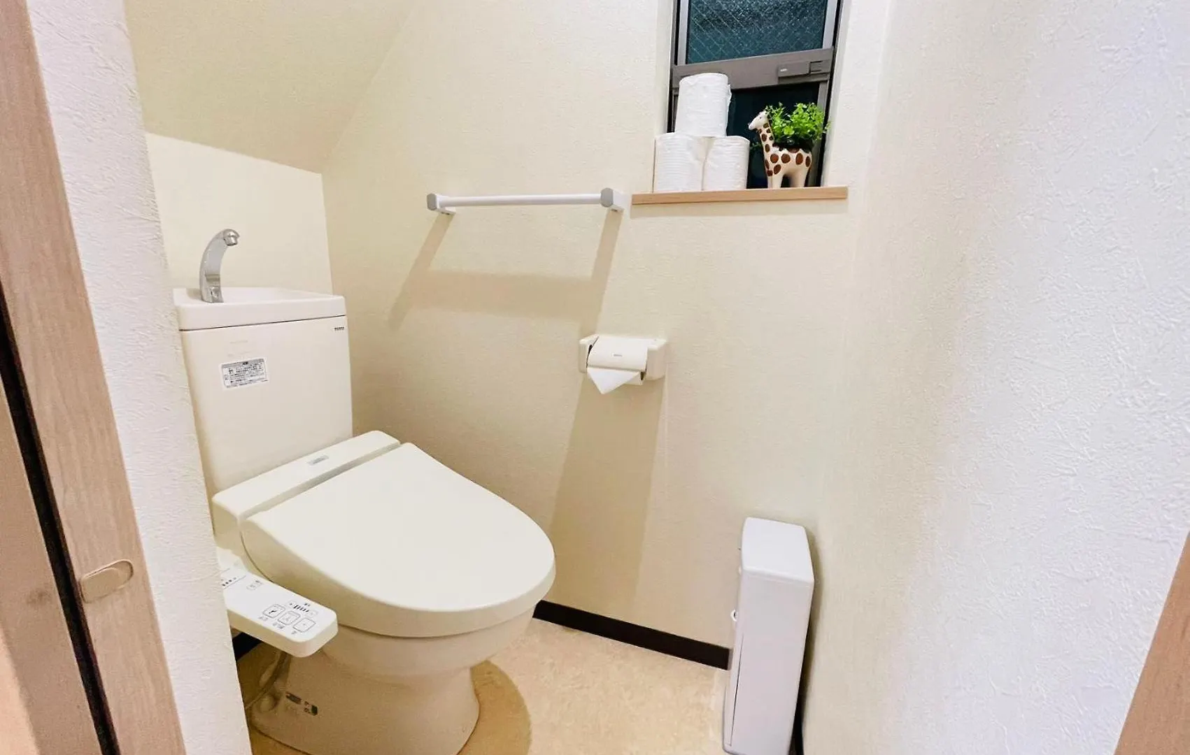 Fang-Shibadaimon-House Aparthotel Tokyo 0*,  Japan